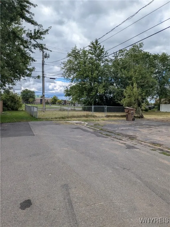 2 Drake Drive, Cheektowaga, New York 14225, Cheektowaga, New York 14225, ,Land,Closed,2 Drake Drive, Cheektowaga, New York 14225,0,B1633259