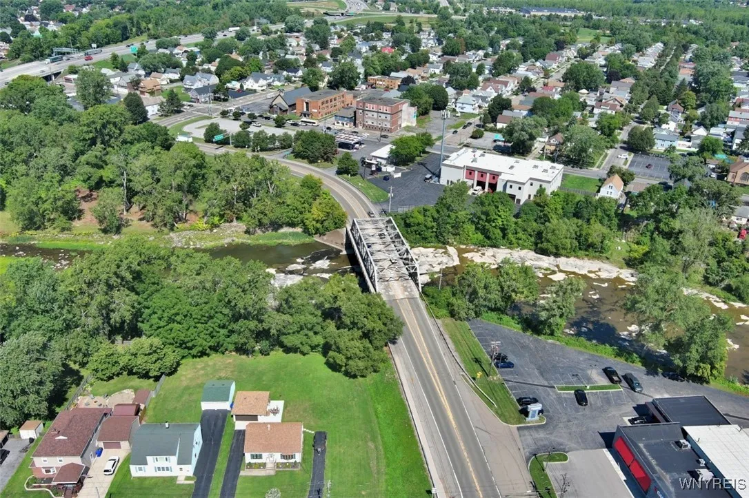 131 Orchard Park Road, West Seneca, New York 14224, West Seneca, New York 14224, ,Commercial Sale,For Sale,131 Orchard Park Road, West Seneca, New York 14224,0,B1636803