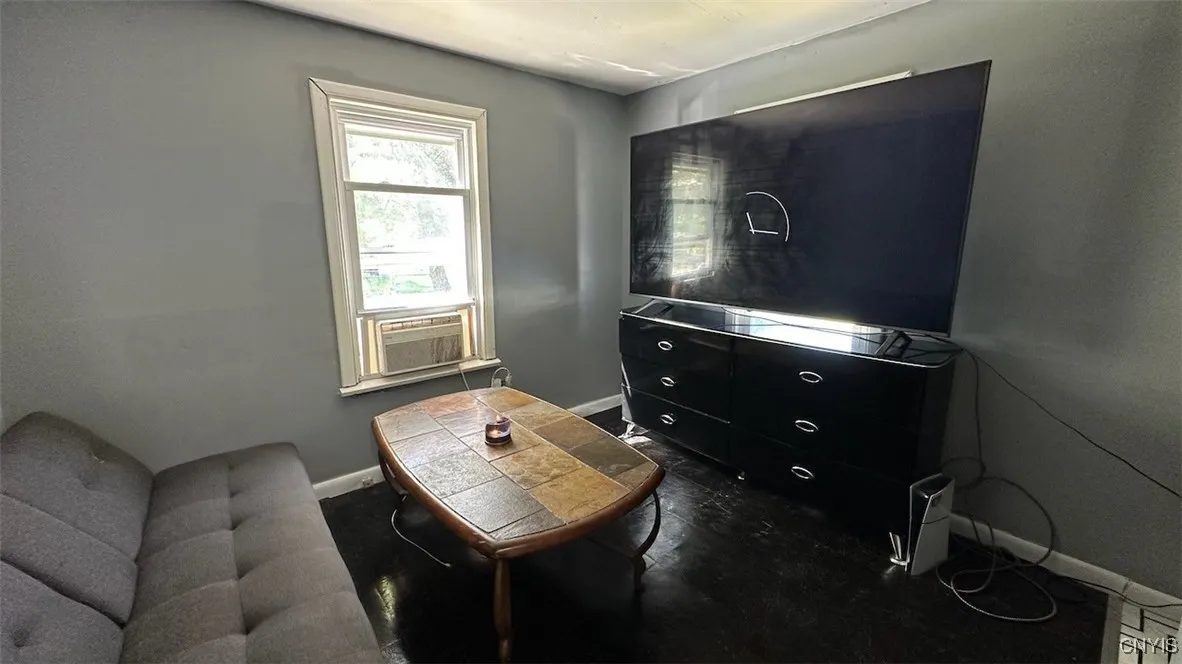115 Lock Street, Schroeppel, New York 13135, Schroeppel, New York 13135, 2 Bedrooms Bedrooms, 3 Rooms Rooms,1 BathroomBathrooms,Residential,Closed,115 Lock Street, Schroeppel, New York 13135,0,S1633492
