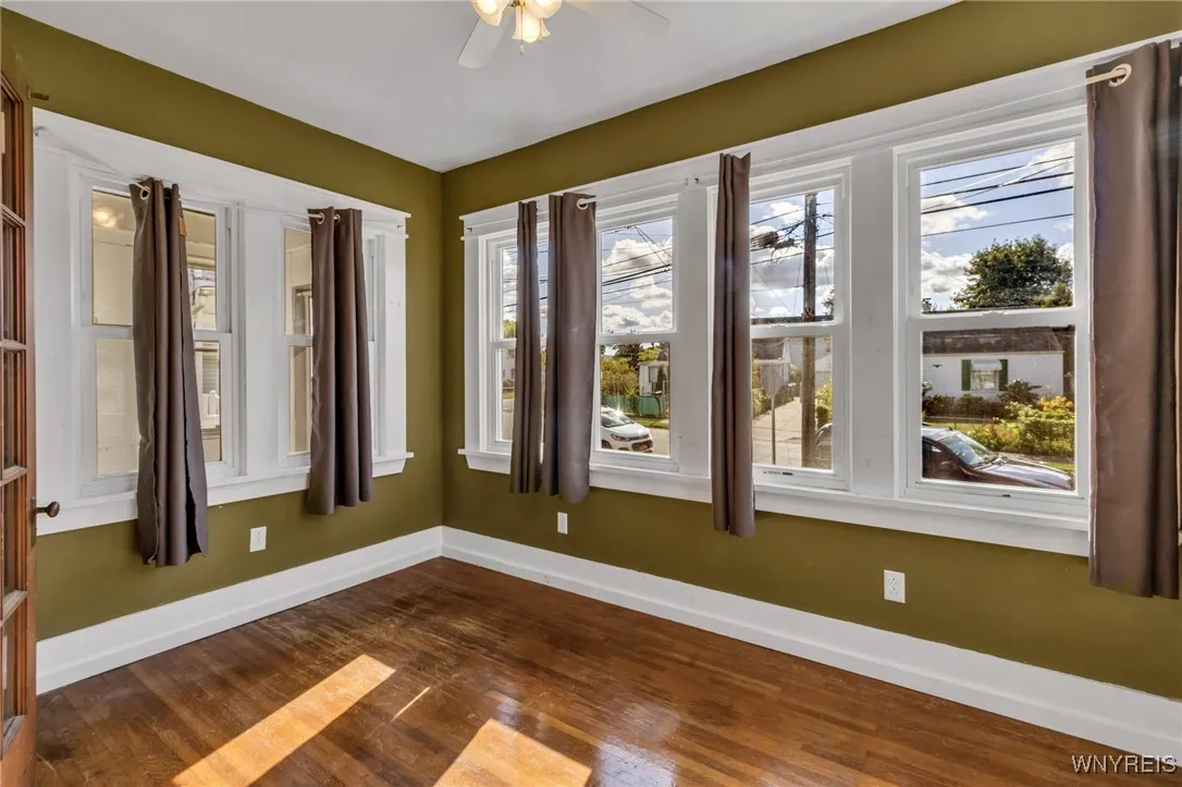 324 Esser Avenue, Buffalo, New York 14207, Buffalo, New York 14207, 3 Bedrooms Bedrooms, 7 Rooms Rooms,1 BathroomBathrooms,Residential,Closed,324 Esser Avenue, Buffalo, New York 14207,0,B1636276