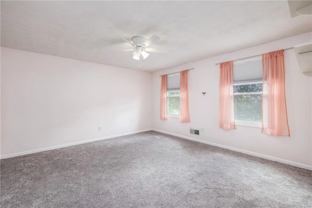 462 Crosby Lane, Greece, New York 14612, Greece, New York 14612, 3 Bedrooms Bedrooms, 7 Rooms Rooms,1 BathroomBathrooms,Residential,Closed,462 Crosby Lane, Greece, New York 14612,0,R1633588