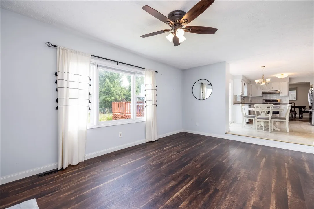 462 Crosby Lane, Greece, New York 14612, Greece, New York 14612, 3 Bedrooms Bedrooms, 7 Rooms Rooms,1 BathroomBathrooms,Residential,Closed,462 Crosby Lane, Greece, New York 14612,0,R1633588