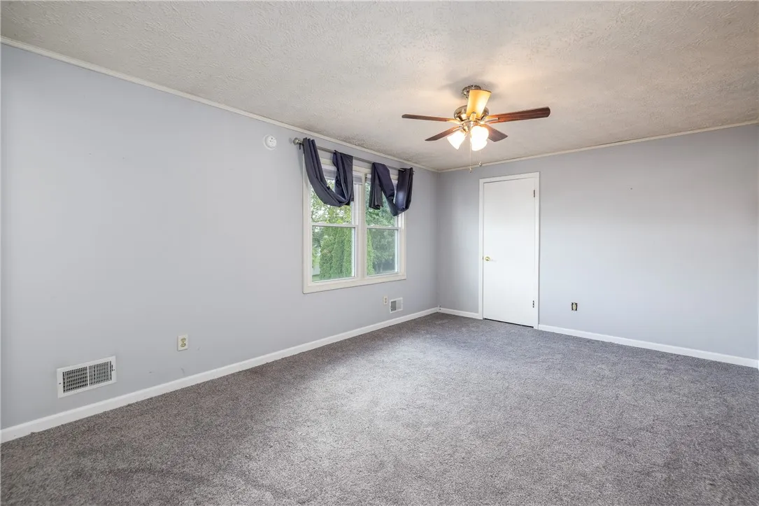 462 Crosby Lane, Greece, New York 14612, Greece, New York 14612, 3 Bedrooms Bedrooms, 7 Rooms Rooms,1 BathroomBathrooms,Residential,Closed,462 Crosby Lane, Greece, New York 14612,0,R1633588