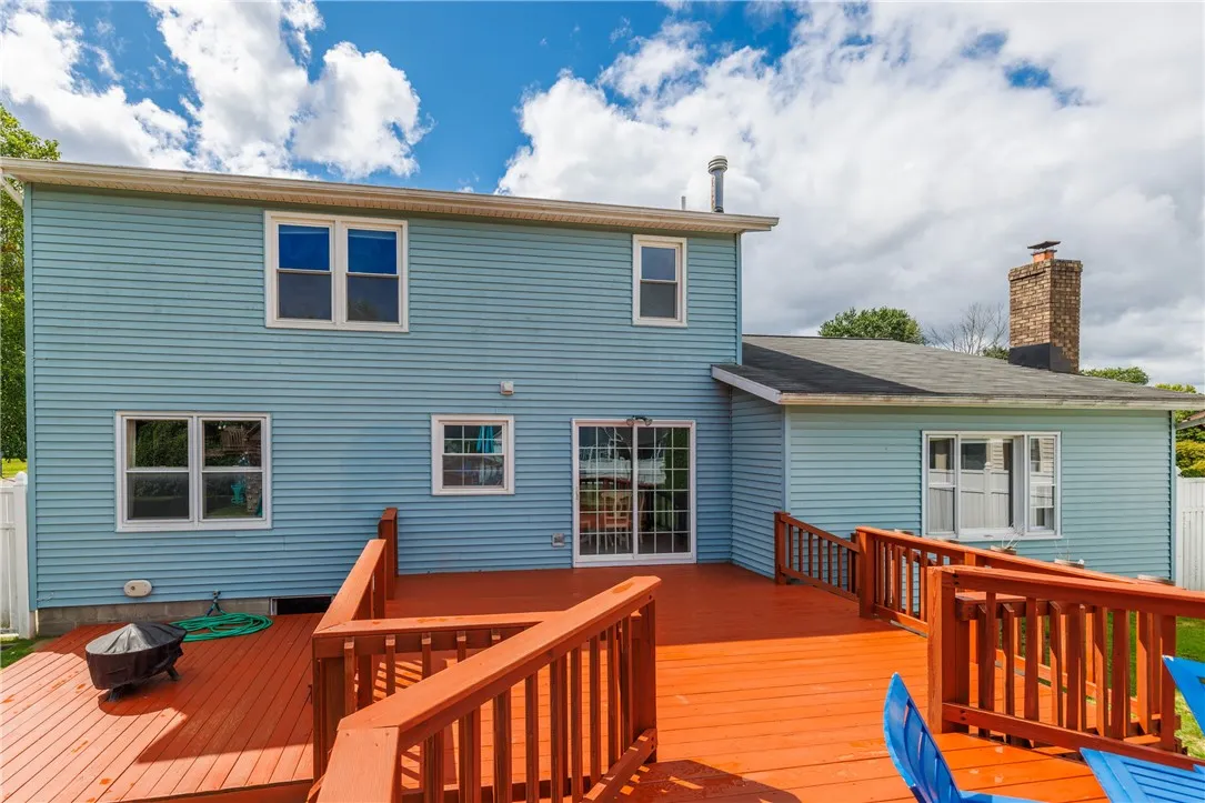 462 Crosby Lane, Greece, New York 14612, Greece, New York 14612, 3 Bedrooms Bedrooms, 7 Rooms Rooms,1 BathroomBathrooms,Residential,Closed,462 Crosby Lane, Greece, New York 14612,0,R1633588