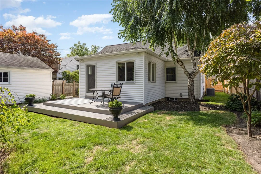 Easy yard to maintain - fully fenced