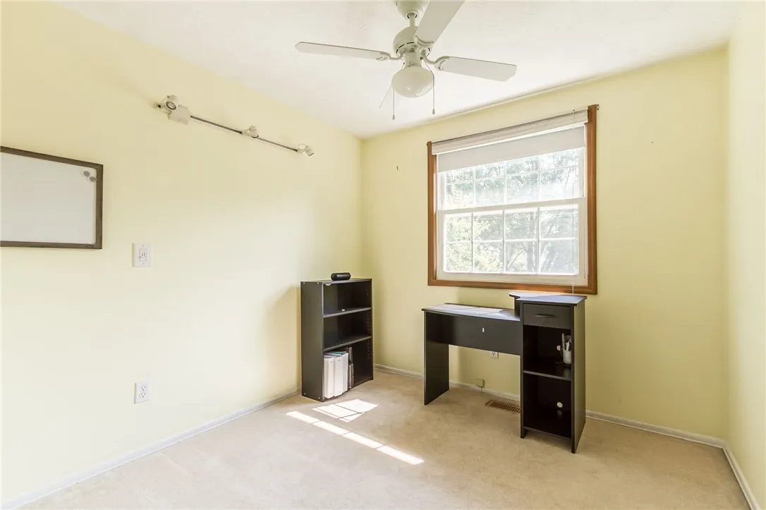 5715 Dalton Drive, Farmington, New York 14425, Farmington, New York 14425, 4 Bedrooms Bedrooms, 8 Rooms Rooms,2 BathroomsBathrooms,Residential,Closed,5715 Dalton Drive, Farmington, New York 14425,0,R1635952