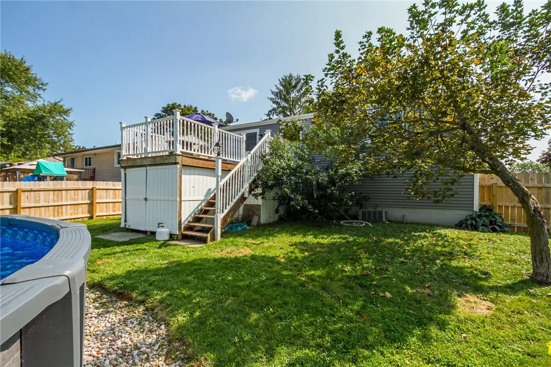 5715 Dalton Drive, Farmington, New York 14425, Farmington, New York 14425, 4 Bedrooms Bedrooms, 8 Rooms Rooms,2 BathroomsBathrooms,Residential,Closed,5715 Dalton Drive, Farmington, New York 14425,0,R1635952