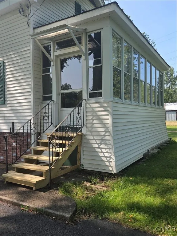 Enclosed front porch