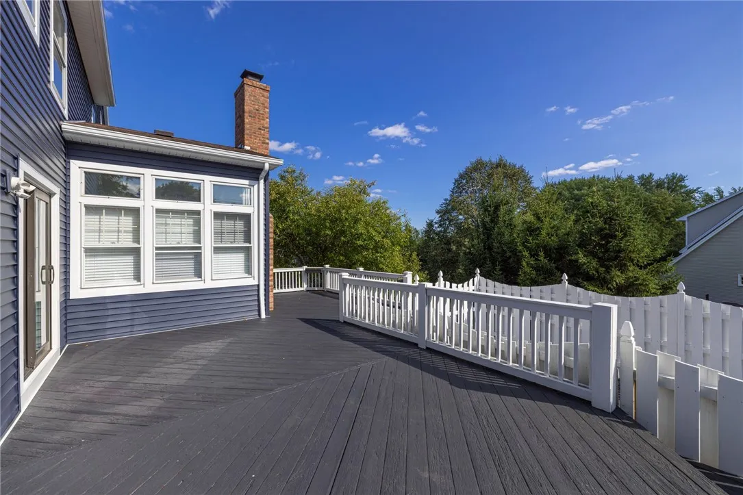 1 Waycross Road, Perinton, New York 14450, Perinton, New York 14450, 4 Bedrooms Bedrooms, 12 Rooms Rooms,2 BathroomsBathrooms,Residential,Closed,1 Waycross Road, Perinton, New York 14450,0,R1637123