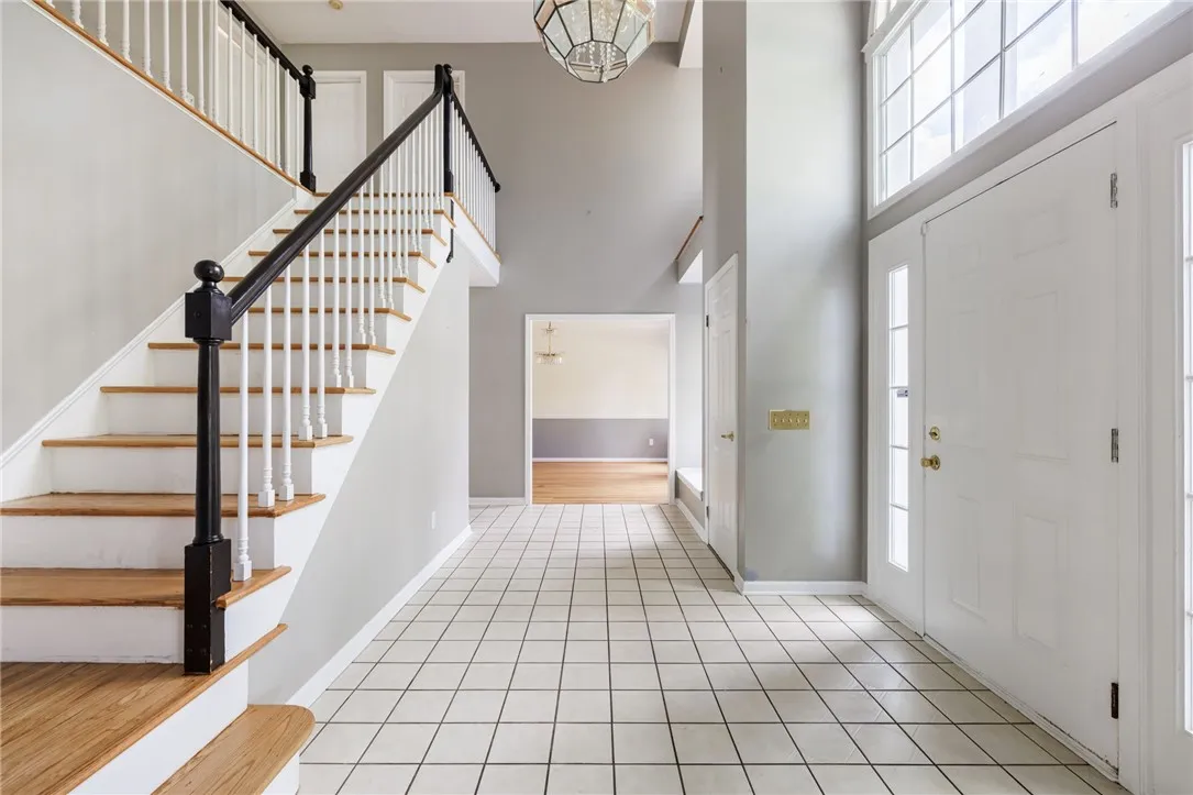 1 Waycross Road, Perinton, New York 14450, Perinton, New York 14450, 4 Bedrooms Bedrooms, 12 Rooms Rooms,2 BathroomsBathrooms,Residential,Closed,1 Waycross Road, Perinton, New York 14450,0,R1637123