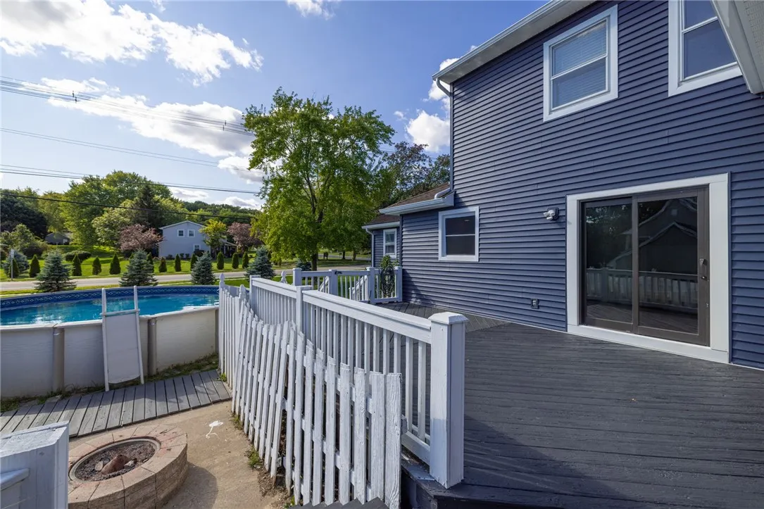 1 Waycross Road, Perinton, New York 14450, Perinton, New York 14450, 4 Bedrooms Bedrooms, 12 Rooms Rooms,2 BathroomsBathrooms,Residential,Closed,1 Waycross Road, Perinton, New York 14450,0,R1637123