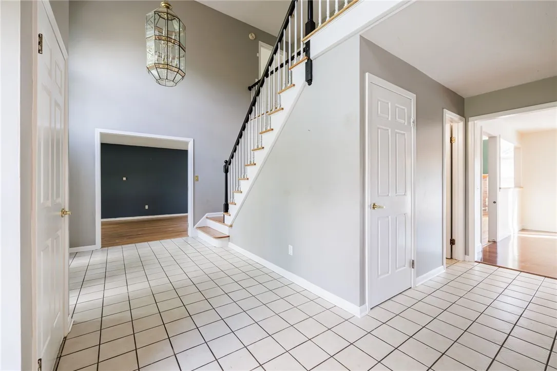 1 Waycross Road, Perinton, New York 14450, Perinton, New York 14450, 4 Bedrooms Bedrooms, 12 Rooms Rooms,2 BathroomsBathrooms,Residential,Closed,1 Waycross Road, Perinton, New York 14450,0,R1637123