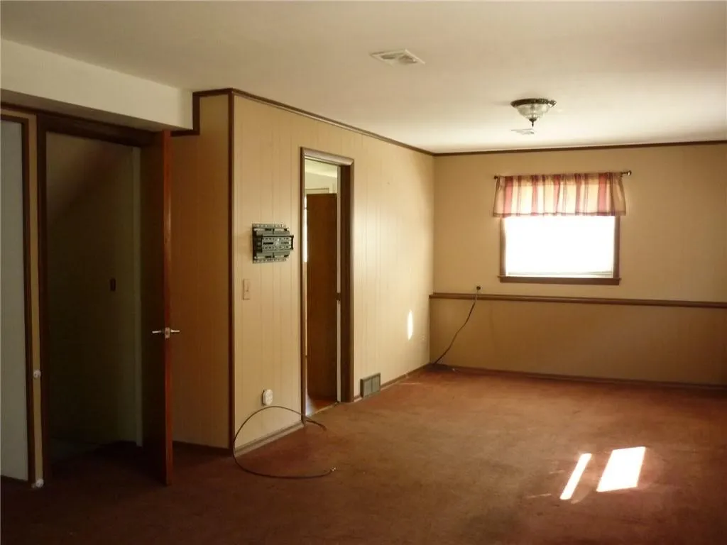 192 Summit Hill Drive, Greece, New York 14612, Greece, New York 14612, 3 Bedrooms Bedrooms, 7 Rooms Rooms,1 BathroomBathrooms,Residential,Closed,192 Summit Hill Drive, Greece, New York 14612,0,R1636705