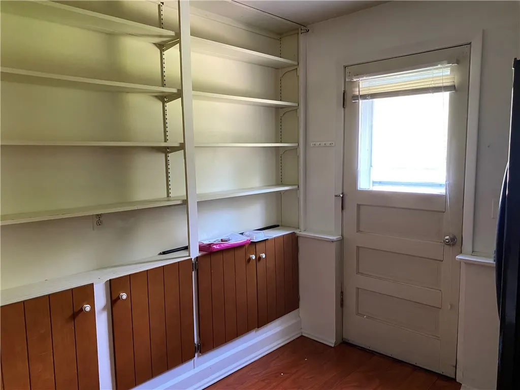 192 Summit Hill Drive, Greece, New York 14612, Greece, New York 14612, 3 Bedrooms Bedrooms, 7 Rooms Rooms,1 BathroomBathrooms,Residential,Closed,192 Summit Hill Drive, Greece, New York 14612,0,R1636705