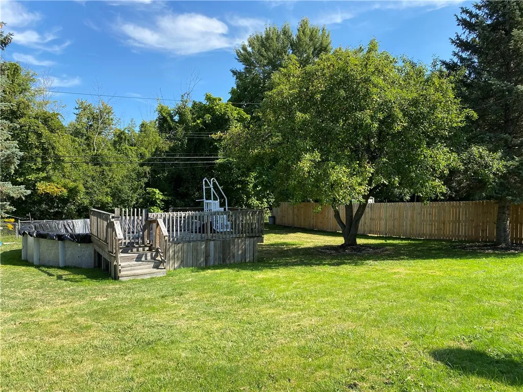 192 Summit Hill Drive, Greece, New York 14612, Greece, New York 14612, 3 Bedrooms Bedrooms, 7 Rooms Rooms,1 BathroomBathrooms,Residential,Closed,192 Summit Hill Drive, Greece, New York 14612,0,R1636705