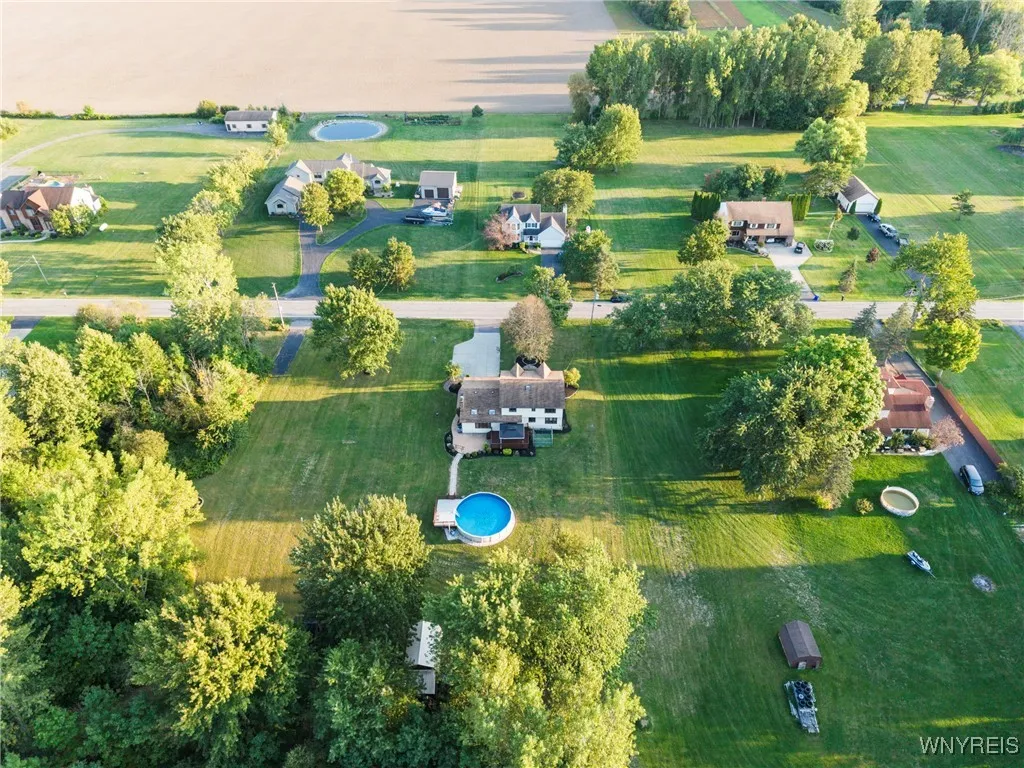 5821 Dunnigan Road, Pendleton, New York 14094, Pendleton, New York 14094, 4 Bedrooms Bedrooms, 12 Rooms Rooms,2 BathroomsBathrooms,Residential,Closed,5821 Dunnigan Road, Pendleton, New York 14094,0,B1637197