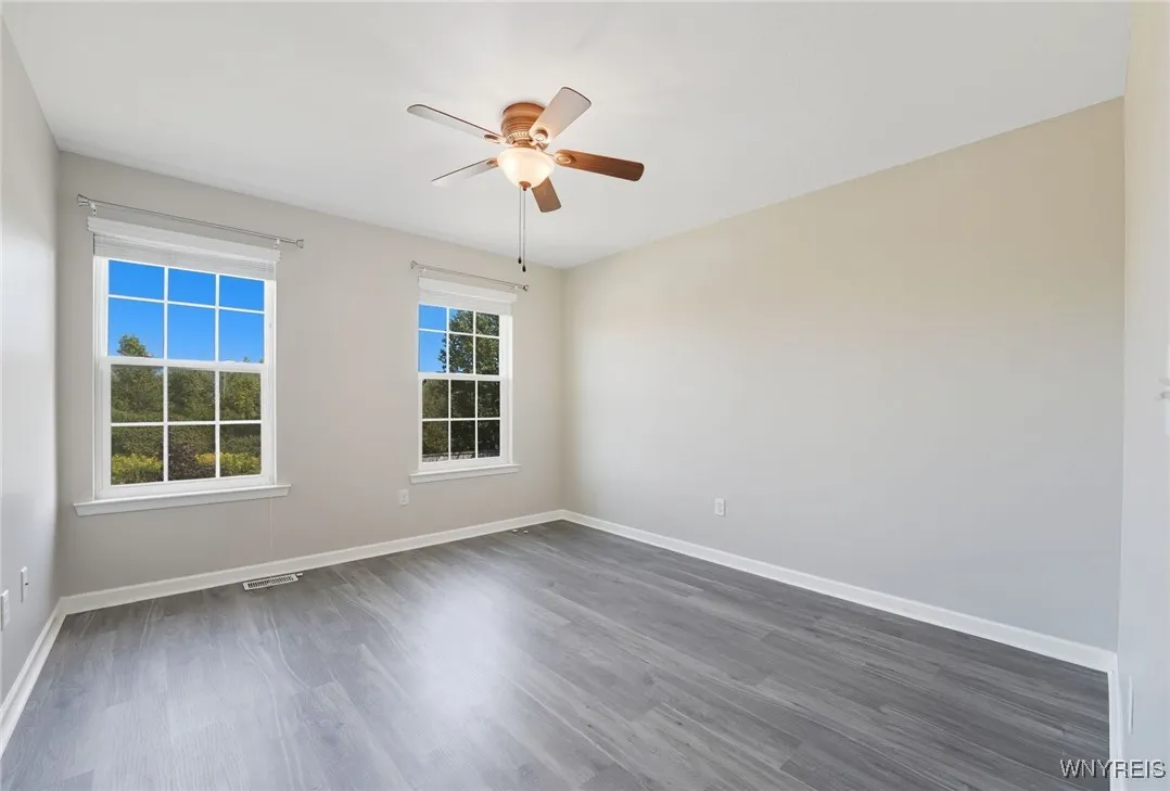 287 Waterford Park, Grand Island, New York 14072, Grand Island, New York 14072, 4 Bedrooms Bedrooms, 8 Rooms Rooms,2 BathroomsBathrooms,Residential,Closed,287 Waterford Park, Grand Island, New York 14072,0,B1633598