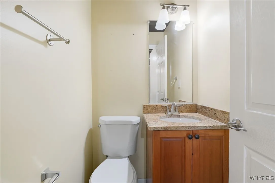 287 Waterford Park, Grand Island, New York 14072, Grand Island, New York 14072, 4 Bedrooms Bedrooms, 8 Rooms Rooms,2 BathroomsBathrooms,Residential,Closed,287 Waterford Park, Grand Island, New York 14072,0,B1633598