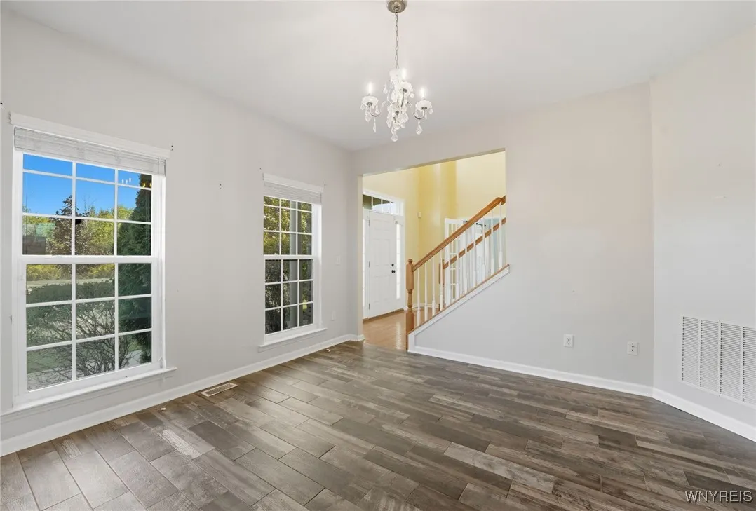 287 Waterford Park, Grand Island, New York 14072, Grand Island, New York 14072, 4 Bedrooms Bedrooms, 8 Rooms Rooms,2 BathroomsBathrooms,Residential,Closed,287 Waterford Park, Grand Island, New York 14072,0,B1633598