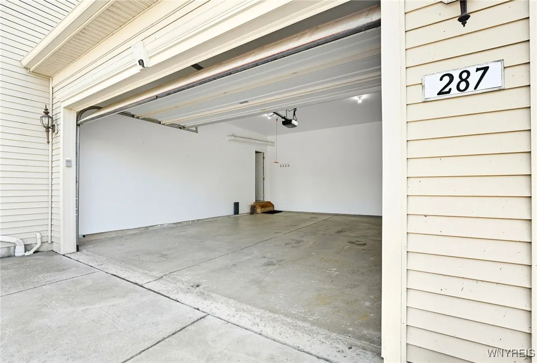 287 Waterford Park, Grand Island, New York 14072, Grand Island, New York 14072, 4 Bedrooms Bedrooms, 8 Rooms Rooms,2 BathroomsBathrooms,Residential,Closed,287 Waterford Park, Grand Island, New York 14072,0,B1633598