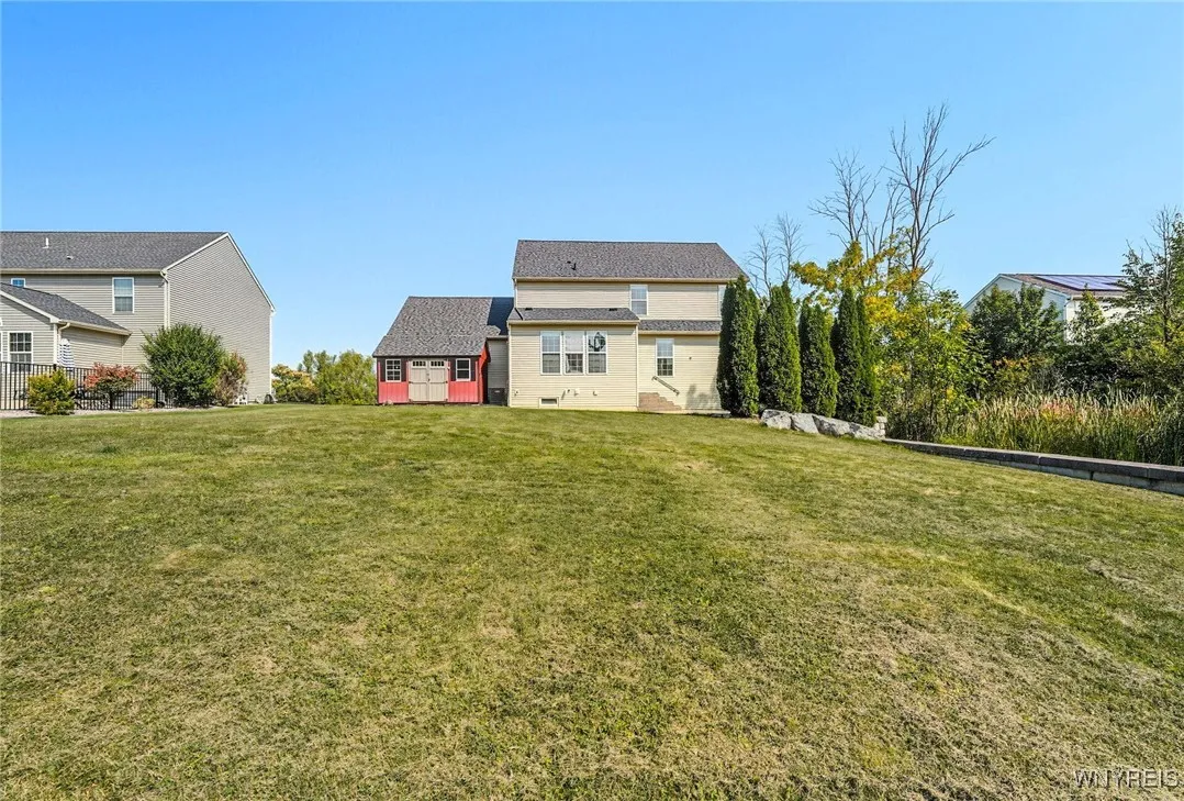 287 Waterford Park, Grand Island, New York 14072, Grand Island, New York 14072, 4 Bedrooms Bedrooms, 8 Rooms Rooms,2 BathroomsBathrooms,Residential,Closed,287 Waterford Park, Grand Island, New York 14072,0,B1633598