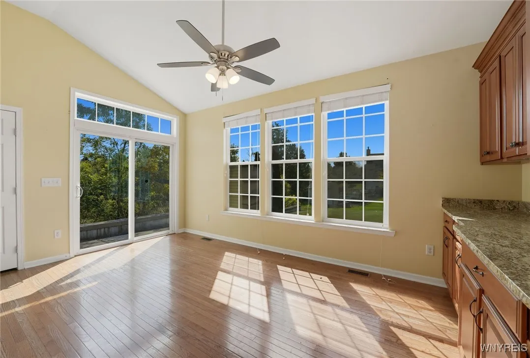 287 Waterford Park, Grand Island, New York 14072, Grand Island, New York 14072, 4 Bedrooms Bedrooms, 8 Rooms Rooms,2 BathroomsBathrooms,Residential,Closed,287 Waterford Park, Grand Island, New York 14072,0,B1633598