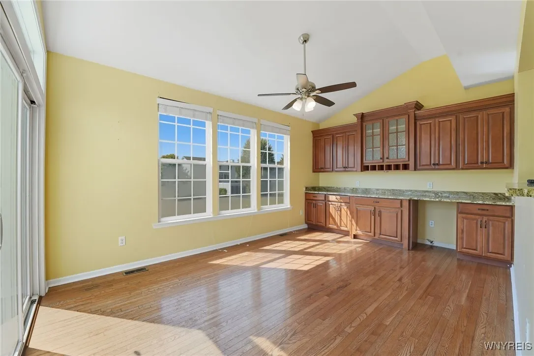 287 Waterford Park, Grand Island, New York 14072, Grand Island, New York 14072, 4 Bedrooms Bedrooms, 8 Rooms Rooms,2 BathroomsBathrooms,Residential,Closed,287 Waterford Park, Grand Island, New York 14072,0,B1633598