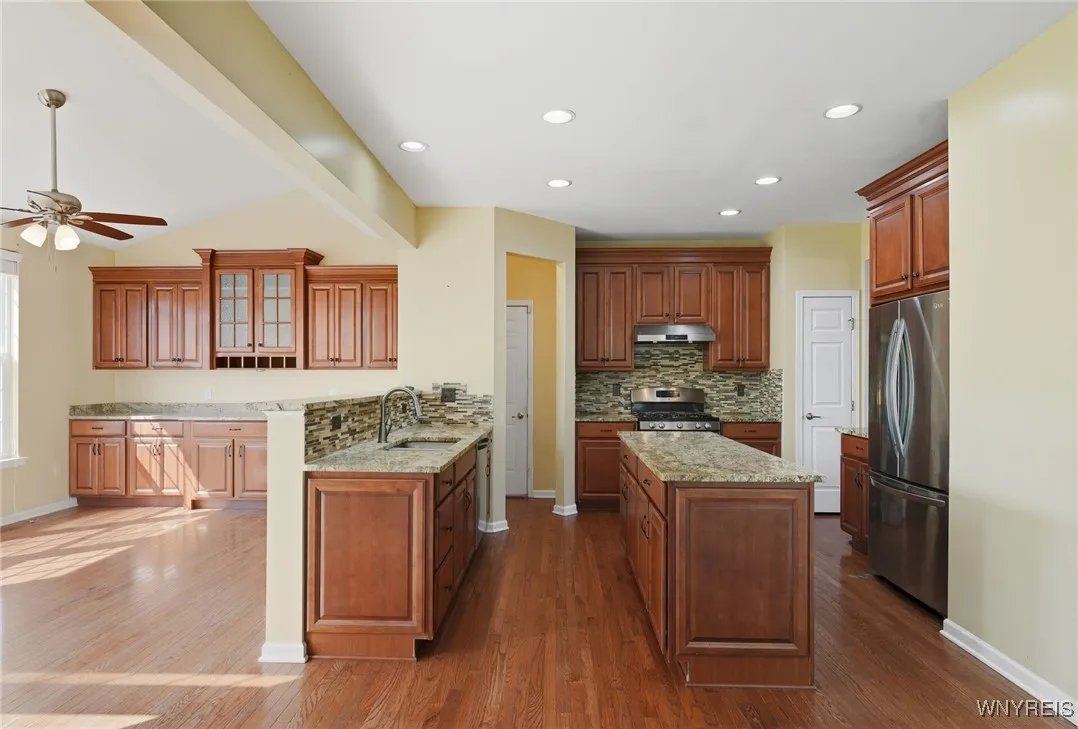 287 Waterford Park, Grand Island, New York 14072, Grand Island, New York 14072, 4 Bedrooms Bedrooms, 8 Rooms Rooms,2 BathroomsBathrooms,Residential,Closed,287 Waterford Park, Grand Island, New York 14072,0,B1633598