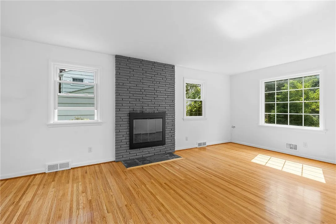67 Fairmeadow Drive, Brighton, New York 14618, Brighton, New York 14618, 3 Bedrooms Bedrooms, 6 Rooms Rooms,2 BathroomsBathrooms,Residential,Closed,67 Fairmeadow Drive, Brighton, New York 14618,0,R1636828