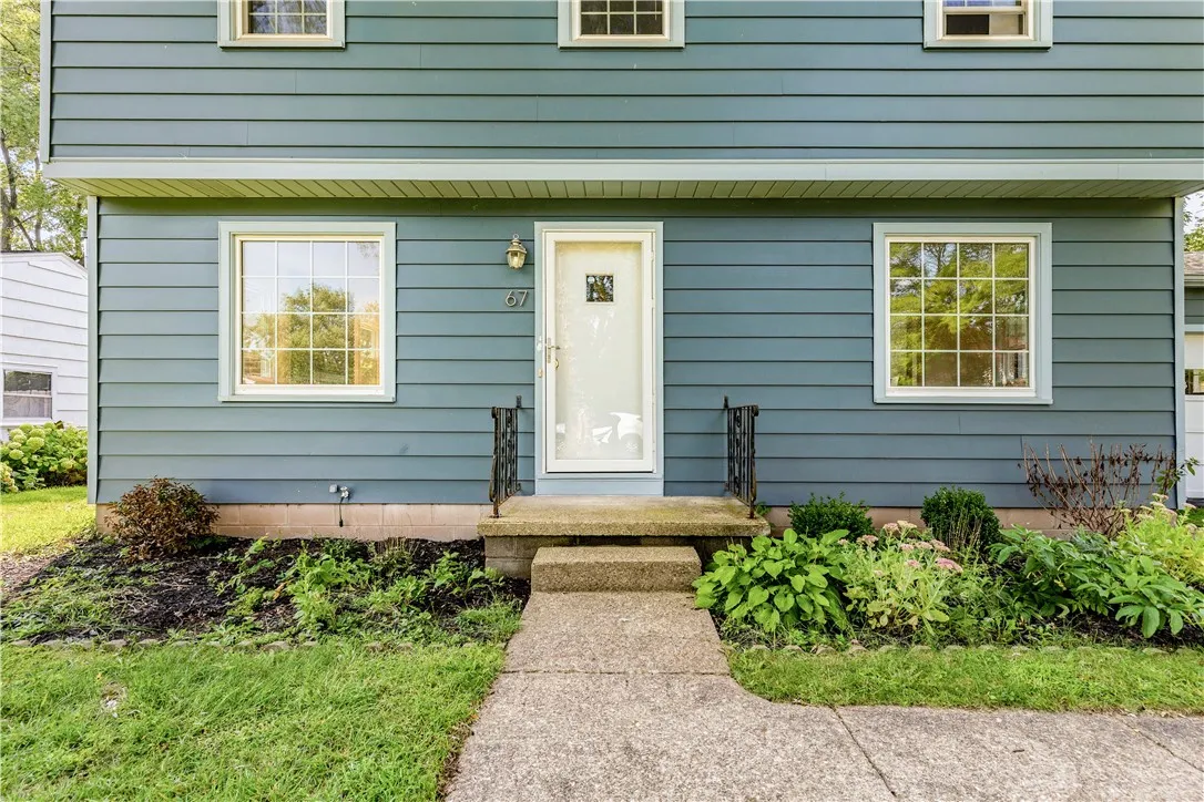 67 Fairmeadow Drive, Brighton, New York 14618, Brighton, New York 14618, 3 Bedrooms Bedrooms, 6 Rooms Rooms,2 BathroomsBathrooms,Residential,Closed,67 Fairmeadow Drive, Brighton, New York 14618,0,R1636828