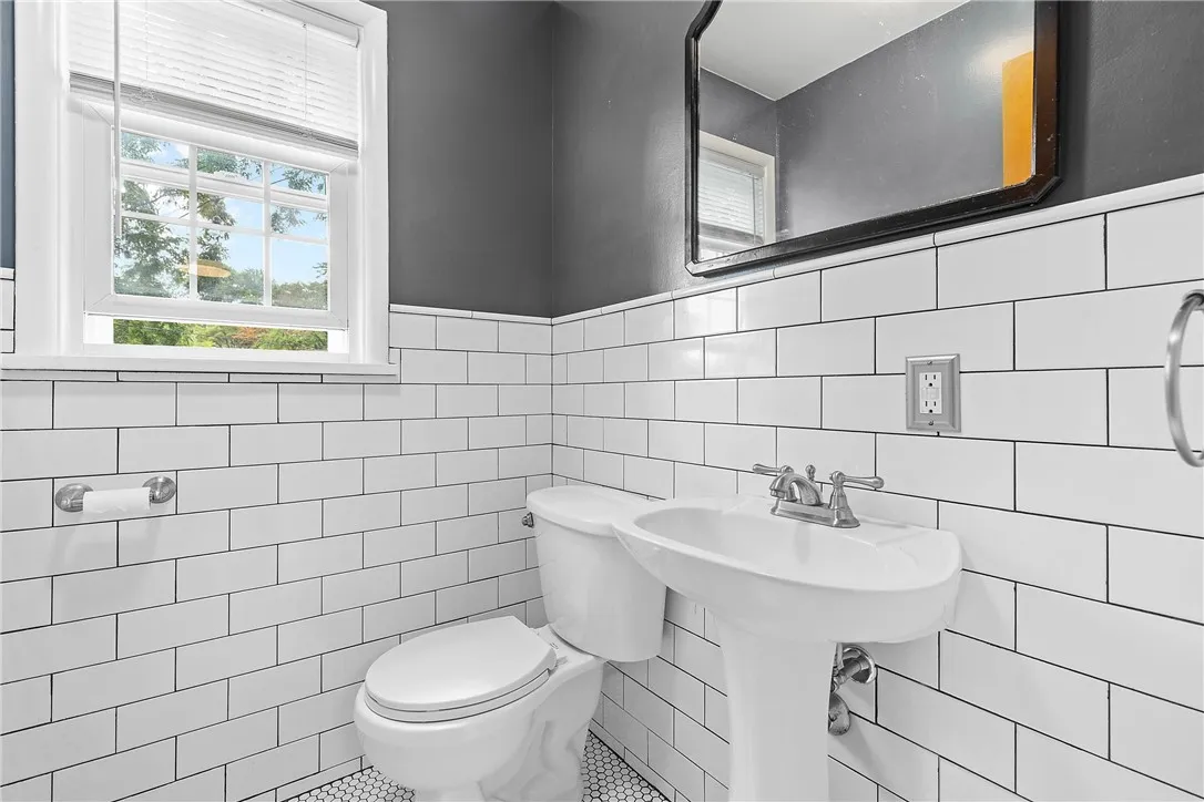 67 Fairmeadow Drive, Brighton, New York 14618, Brighton, New York 14618, 3 Bedrooms Bedrooms, 6 Rooms Rooms,2 BathroomsBathrooms,Residential,Closed,67 Fairmeadow Drive, Brighton, New York 14618,0,R1636828