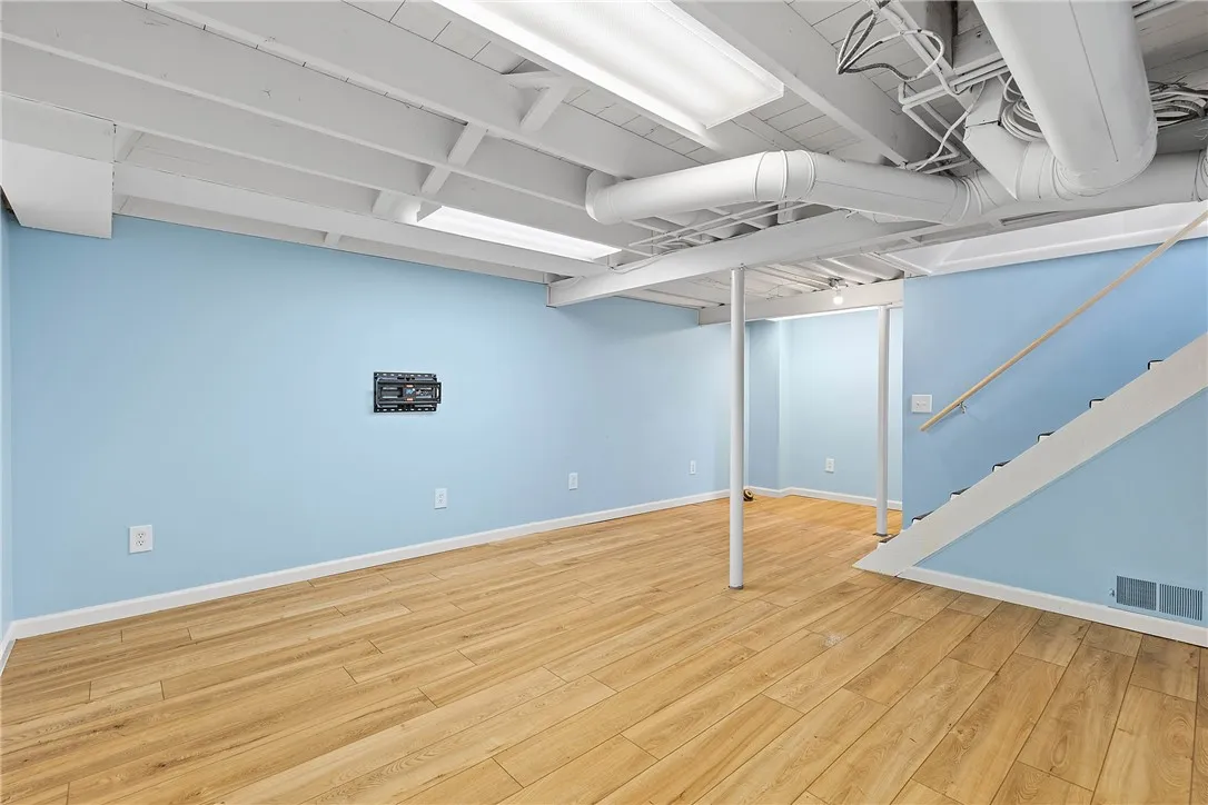 67 Fairmeadow Drive, Brighton, New York 14618, Brighton, New York 14618, 3 Bedrooms Bedrooms, 6 Rooms Rooms,2 BathroomsBathrooms,Residential,Closed,67 Fairmeadow Drive, Brighton, New York 14618,0,R1636828