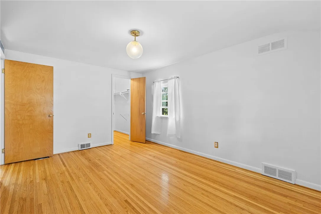 67 Fairmeadow Drive, Brighton, New York 14618, Brighton, New York 14618, 3 Bedrooms Bedrooms, 6 Rooms Rooms,2 BathroomsBathrooms,Residential,Closed,67 Fairmeadow Drive, Brighton, New York 14618,0,R1636828