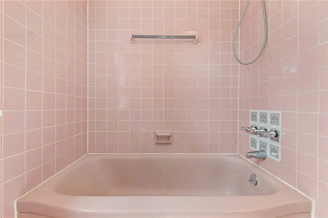 67 Fairmeadow Drive, Brighton, New York 14618, Brighton, New York 14618, 3 Bedrooms Bedrooms, 6 Rooms Rooms,2 BathroomsBathrooms,Residential,Closed,67 Fairmeadow Drive, Brighton, New York 14618,0,R1636828