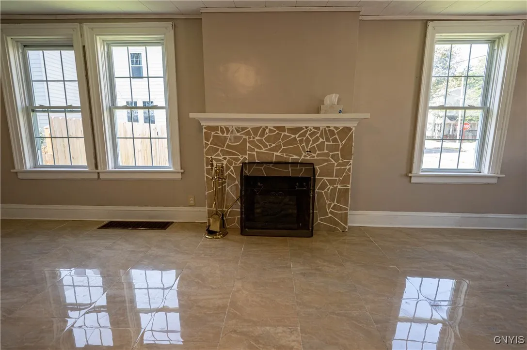 5 Park Street, New Hartford, New York 13413, New Hartford, New York 13413, 3 Bedrooms Bedrooms, 7 Rooms Rooms,2 BathroomsBathrooms,Residential,Closed,5 Park Street, New Hartford, New York 13413,0,S1637274