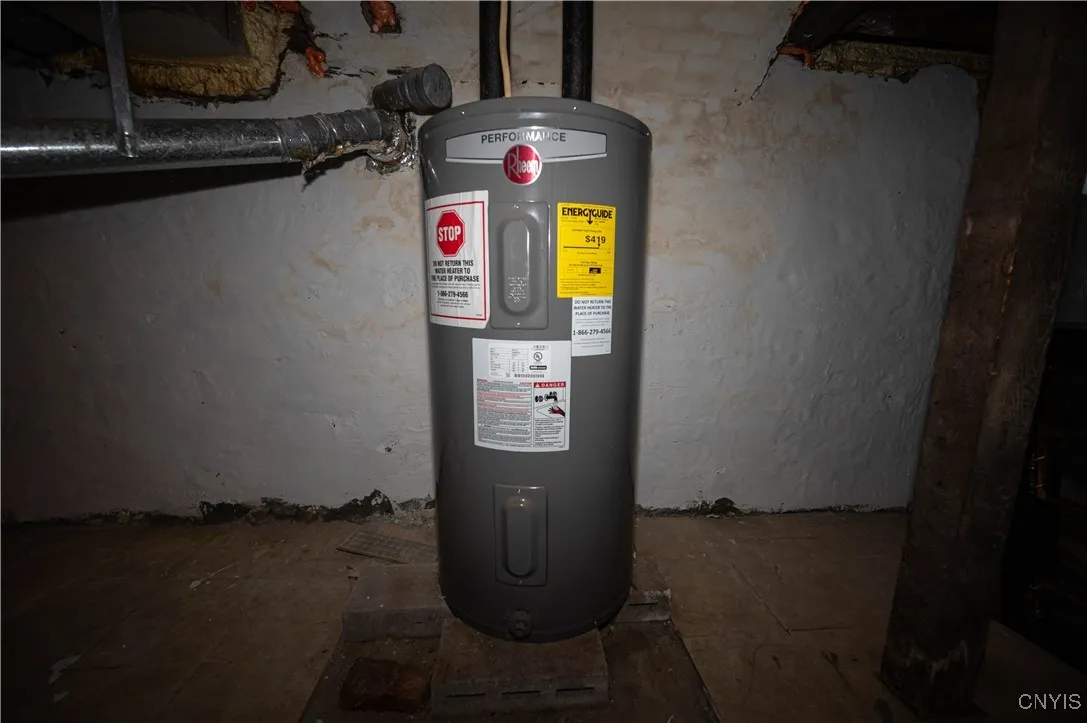 5 Park Street, New Hartford, New York 13413, New Hartford, New York 13413, 3 Bedrooms Bedrooms, 7 Rooms Rooms,2 BathroomsBathrooms,Residential,Closed,5 Park Street, New Hartford, New York 13413,0,S1637274