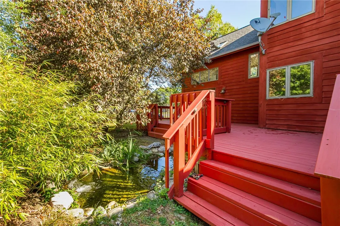 45 Pinewood, Chili, New York 14624, Chili, New York 14624, 3 Bedrooms Bedrooms, 8 Rooms Rooms,2 BathroomsBathrooms,Residential,Closed,45 Pinewood, Chili, New York 14624,0,R1636812