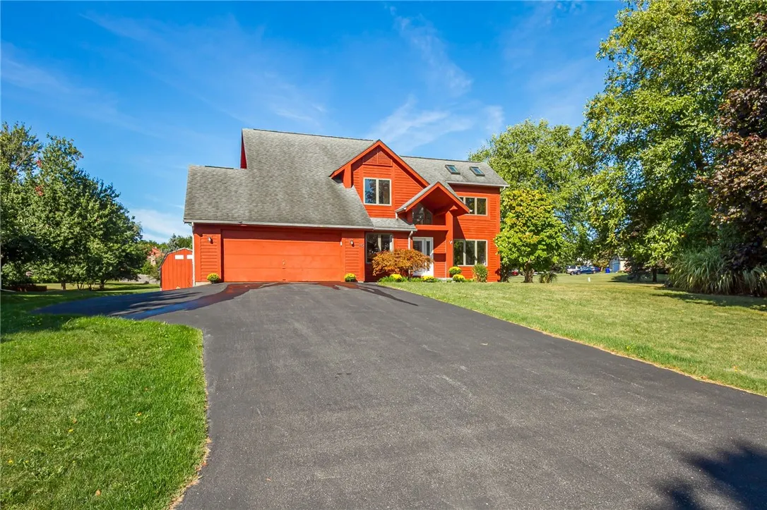 45 Pinewood, Chili, New York 14624, Chili, New York 14624, 3 Bedrooms Bedrooms, 8 Rooms Rooms,2 BathroomsBathrooms,Residential,Closed,45 Pinewood, Chili, New York 14624,0,R1636812