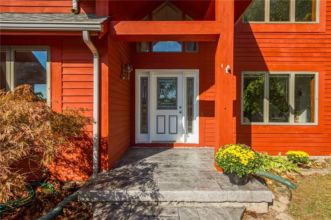 45 Pinewood, Chili, New York 14624, Chili, New York 14624, 3 Bedrooms Bedrooms, 8 Rooms Rooms,2 BathroomsBathrooms,Residential,Closed,45 Pinewood, Chili, New York 14624,0,R1636812