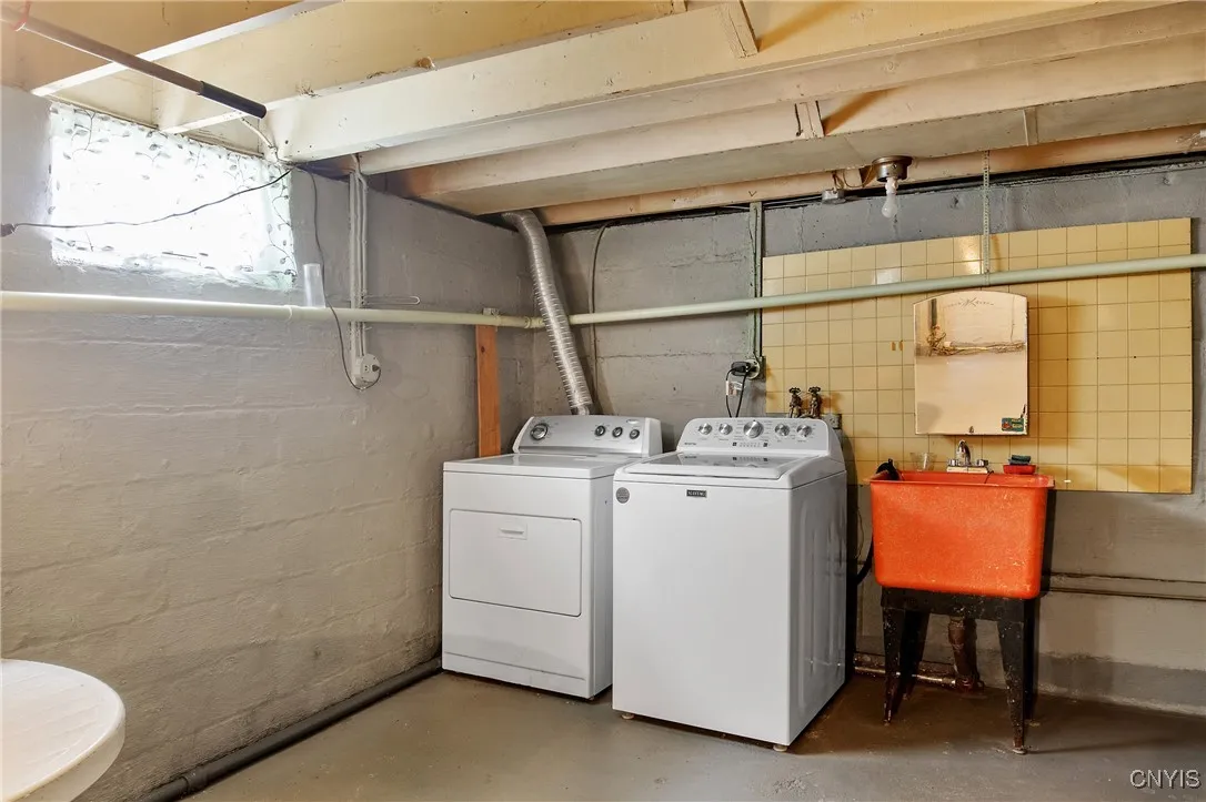 420 Newcastle Road, Geddes, New York 13219, Geddes, New York 13219, 3 Bedrooms Bedrooms, 7 Rooms Rooms,2 BathroomsBathrooms,Residential,Closed,420 Newcastle Road, Geddes, New York 13219,0,S1636433