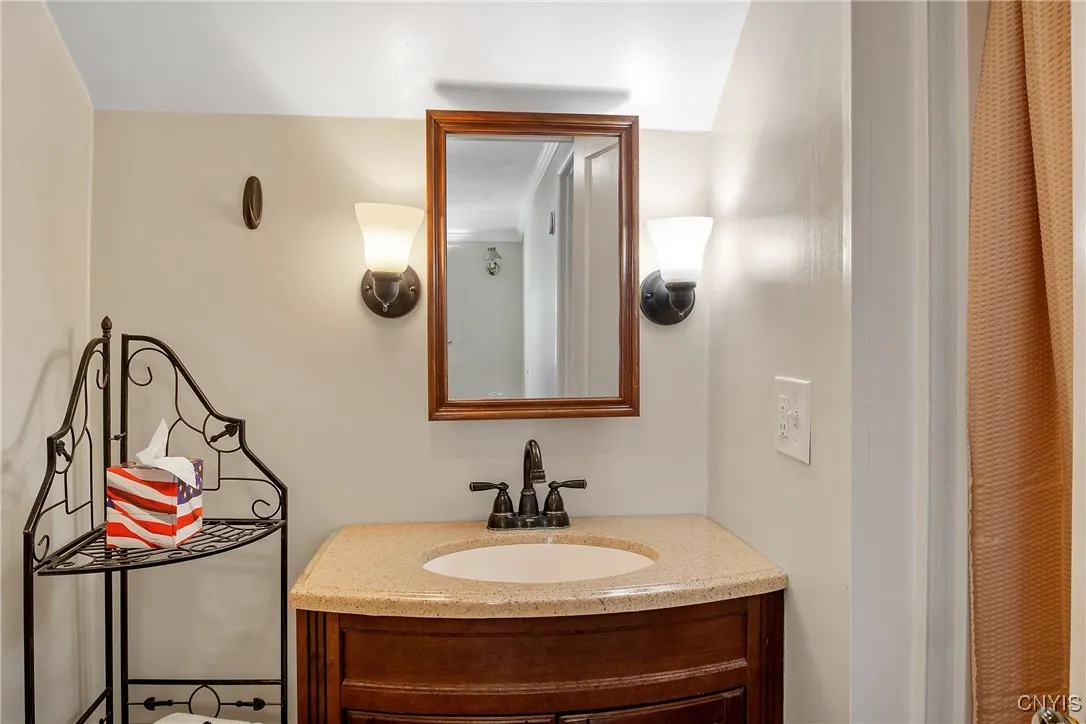 420 Newcastle Road, Geddes, New York 13219, Geddes, New York 13219, 3 Bedrooms Bedrooms, 7 Rooms Rooms,2 BathroomsBathrooms,Residential,Closed,420 Newcastle Road, Geddes, New York 13219,0,S1636433