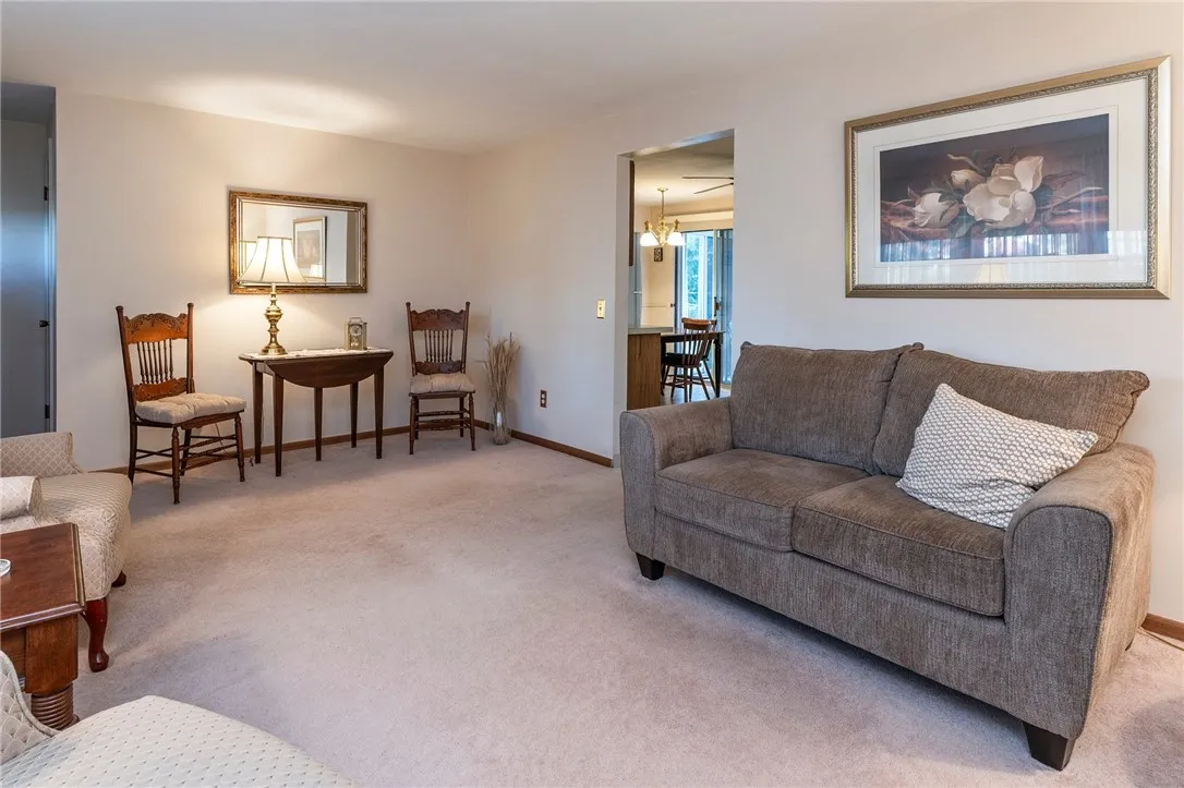 65 Masthead, Henrietta, New York 14623, Henrietta, New York 14623, 3 Bedrooms Bedrooms, 7 Rooms Rooms,1 BathroomBathrooms,Residential,Closed,65 Masthead, Henrietta, New York 14623,0,R1637278