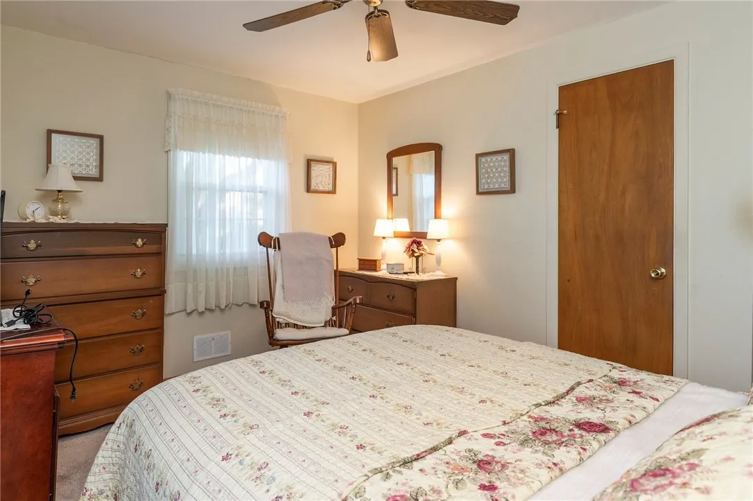 65 Masthead, Henrietta, New York 14623, Henrietta, New York 14623, 3 Bedrooms Bedrooms, 7 Rooms Rooms,1 BathroomBathrooms,Residential,Closed,65 Masthead, Henrietta, New York 14623,0,R1637278