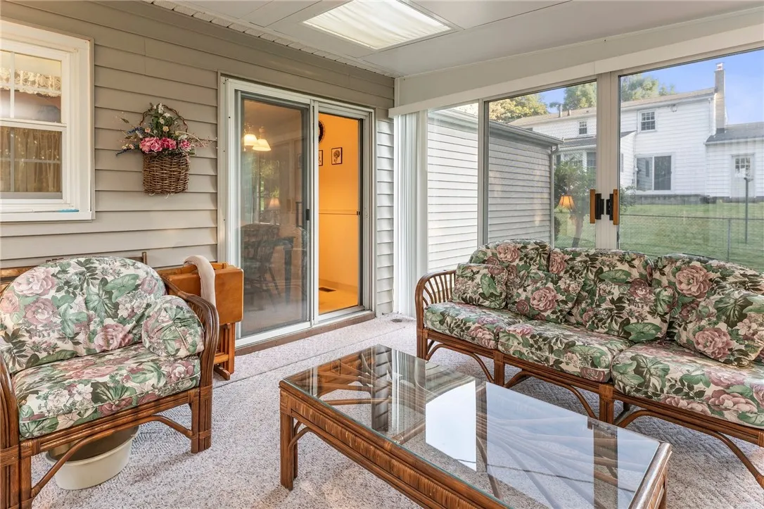 65 Masthead, Henrietta, New York 14623, Henrietta, New York 14623, 3 Bedrooms Bedrooms, 7 Rooms Rooms,1 BathroomBathrooms,Residential,Closed,65 Masthead, Henrietta, New York 14623,0,R1637278