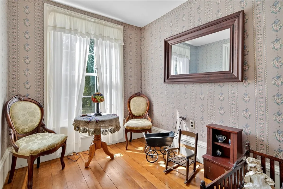 Sitting area at top of stairs
