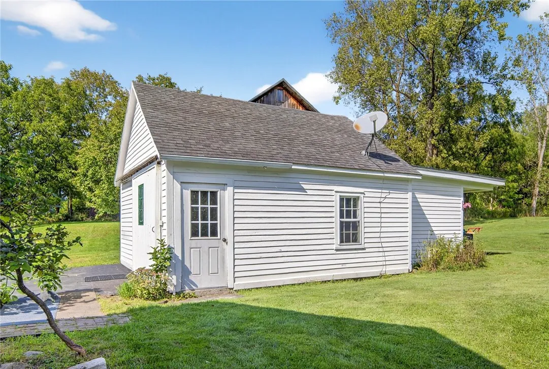 Detached garage and shop