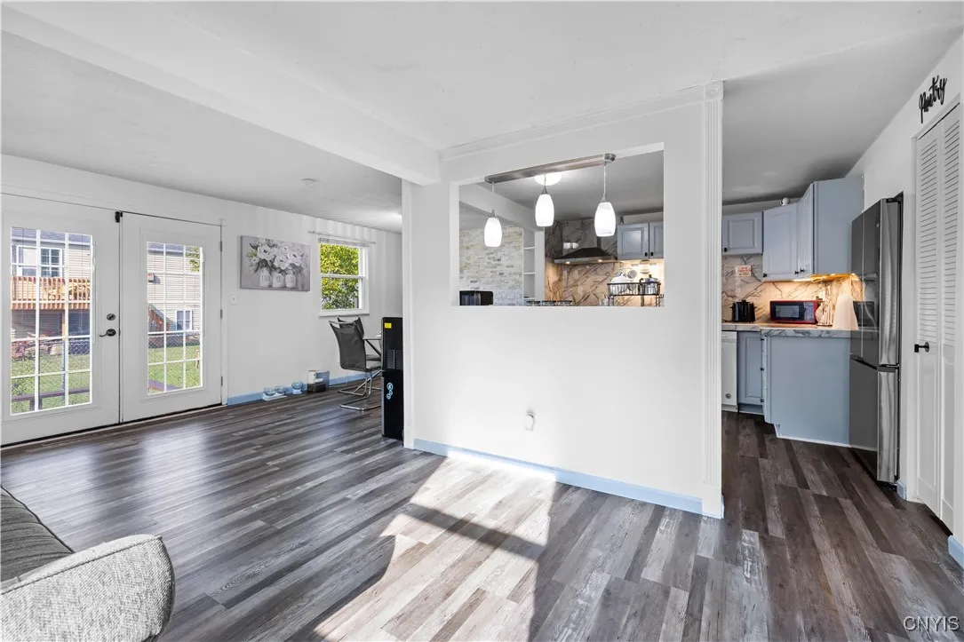 8112 Weblank Way, Clay, New York 13041, Clay, New York 13041, 3 Bedrooms Bedrooms, 7 Rooms Rooms,1 BathroomBathrooms,Residential,Closed,8112 Weblank Way, Clay, New York 13041,0,S1636772