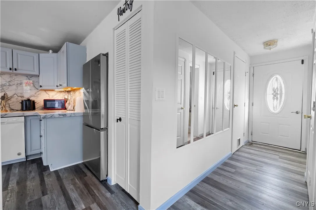 8112 Weblank Way, Clay, New York 13041, Clay, New York 13041, 3 Bedrooms Bedrooms, 7 Rooms Rooms,1 BathroomBathrooms,Residential,Closed,8112 Weblank Way, Clay, New York 13041,0,S1636772