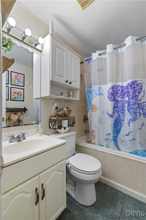 8112 Weblank Way, Clay, New York 13041, Clay, New York 13041, 3 Bedrooms Bedrooms, 7 Rooms Rooms,1 BathroomBathrooms,Residential,Closed,8112 Weblank Way, Clay, New York 13041,0,S1636772