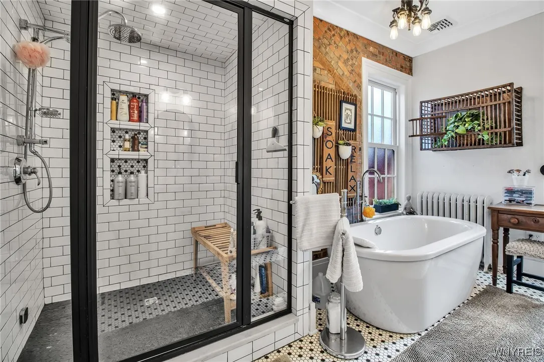 Unit 1- Primary Bath Steam Shower